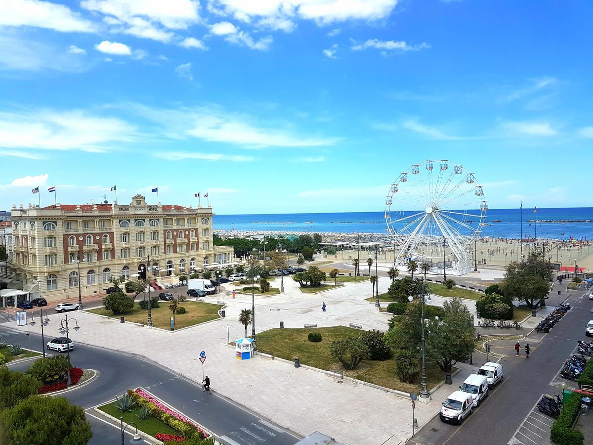 Hotel Residence Adriana Cesenatico Zewnętrze zdjęcie