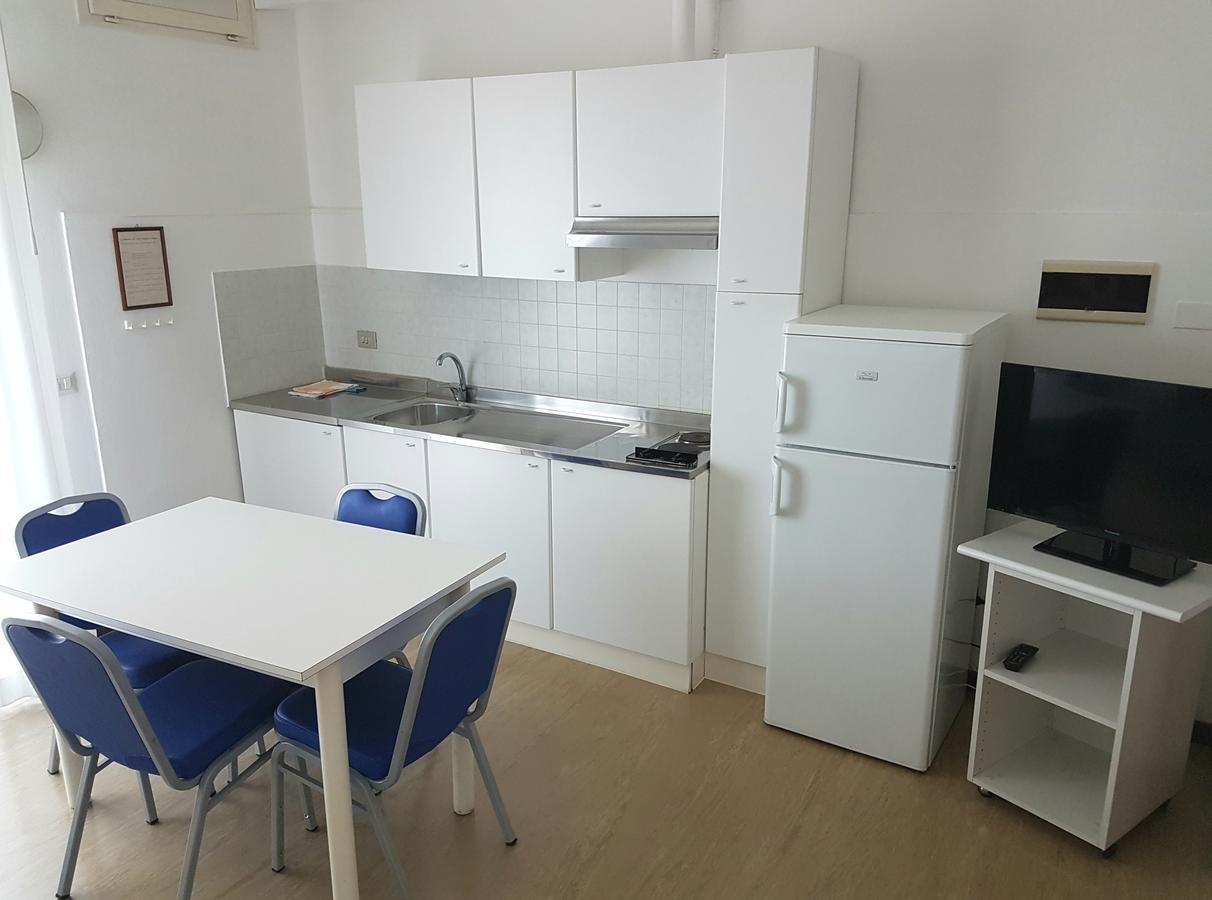 Hotel Residence Adriana Cesenatico Zewnętrze zdjęcie