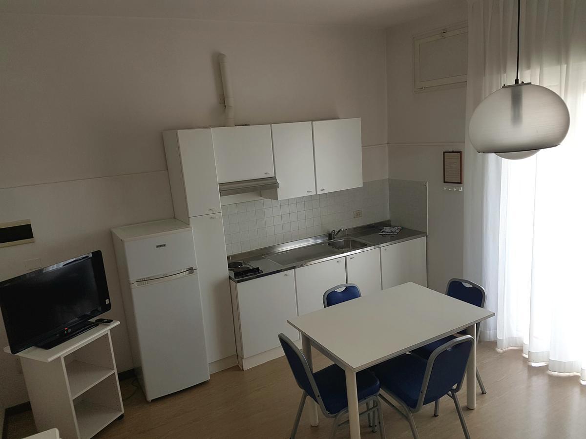 Hotel Residence Adriana Cesenatico Zewnętrze zdjęcie