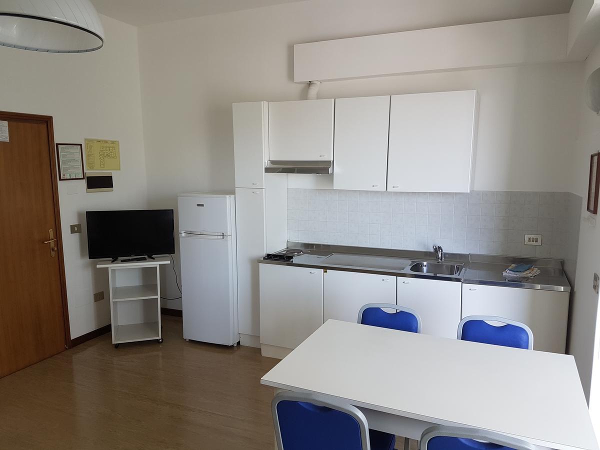 Hotel Residence Adriana Cesenatico Zewnętrze zdjęcie